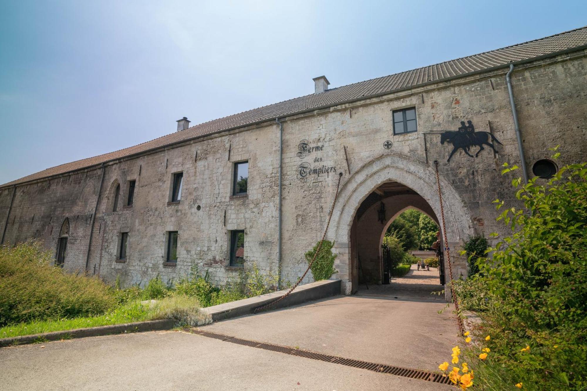 La Ferme Des Templiers De Flechinelle Bed & Breakfast Enquin-les-Mines Bagian luar foto